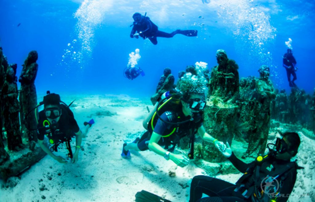 2 tank scuba diving cancun