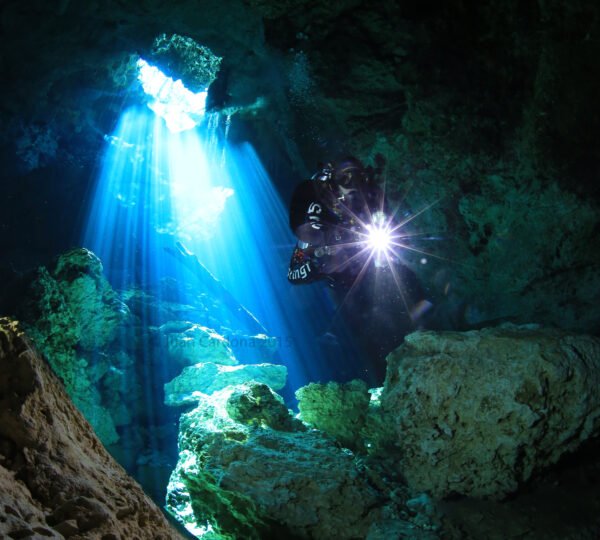 Buceo en Cavernas