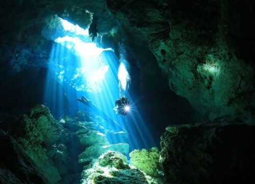 Cavern diving Mexico
